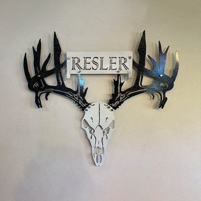 Personalisiertes Hirschschädel-Rack aus Metall